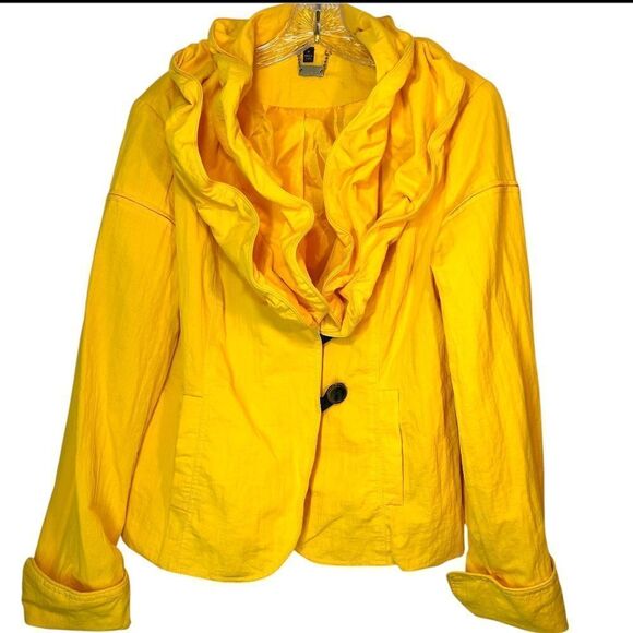 DUE PER DUE WOMANS BLAZER MEDIUM YELLOW BLACK RUFFLES y2k COAT AVANT GARDE - Picture 1 of 10